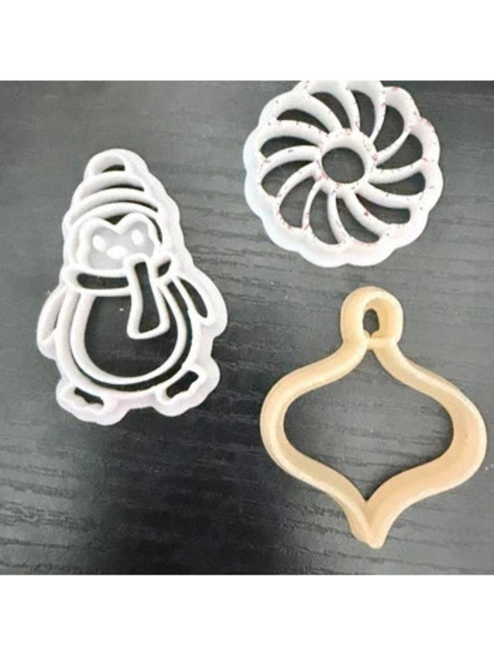 Set of 3 3D-Printed Polymer Clay Cutters for Handmade Earrings – Snowman, Floral